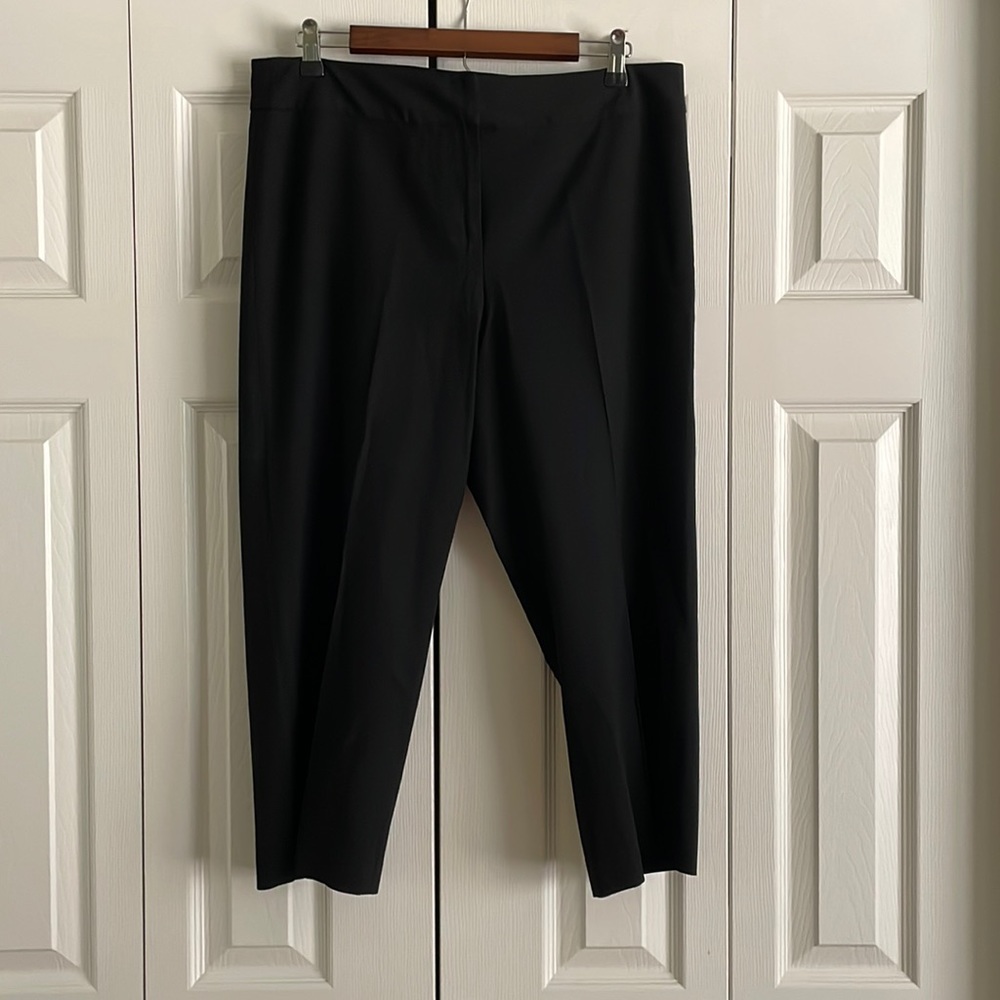 😳9126 i.e. Petites black cropped pants 14P FINAL PRICE
